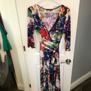 NWOT 3/4 Sleeve Floral Wrap Dress