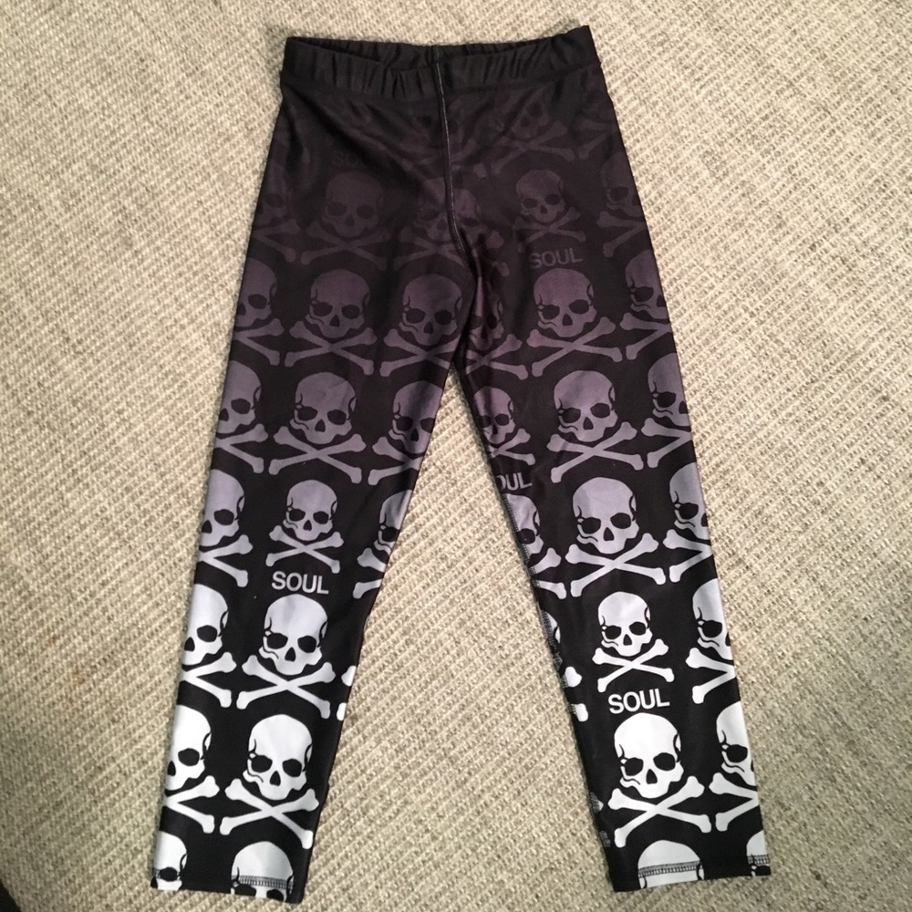 Zara Terez skull leggings