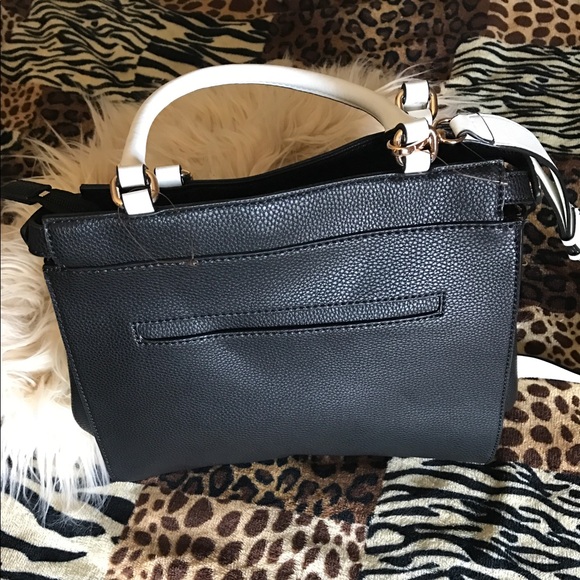 G by Guess Purse Set (Purse/Wallet) - Picture 4 of 7