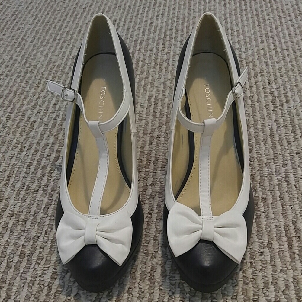 Shoe