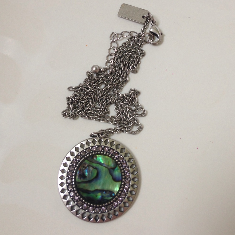 AEO necklace