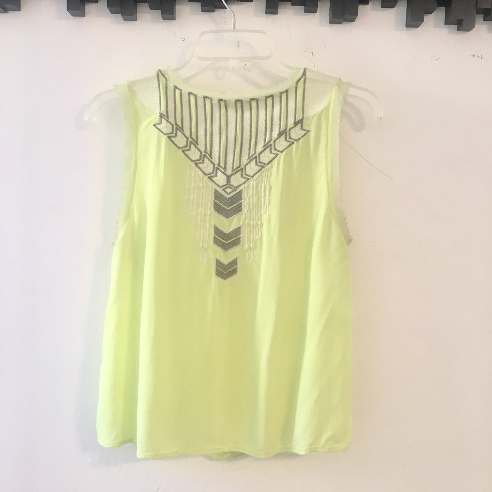 Embroidered Tank - Picture 2 of 5