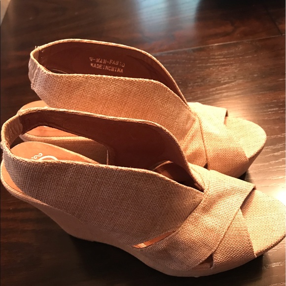 Jeffery Campbell Ibiza linen wedges. NEVER WORN! - Picture 2 of 8