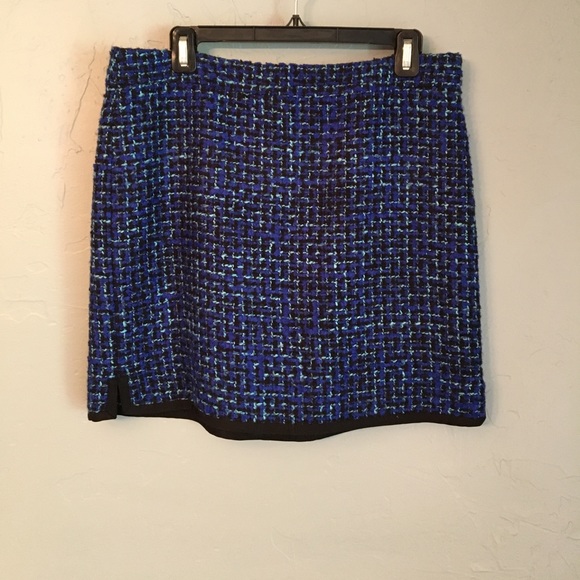J. Crew Postage Stamp Mini Skirt in Tweed - Picture 2 of 5