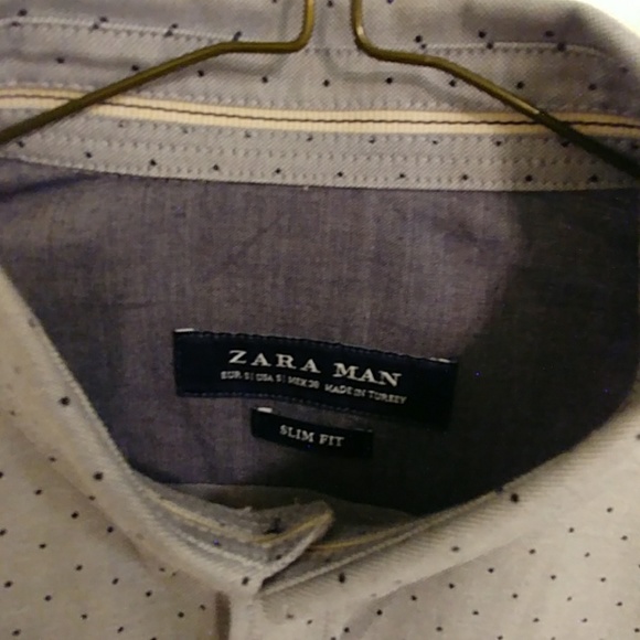 Mens slim fit Zara dress shirt - Picture 2 of 3