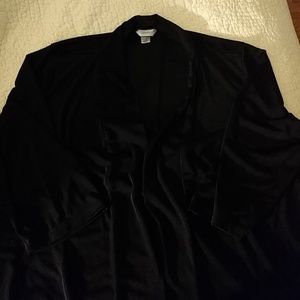 Black light weight jacket