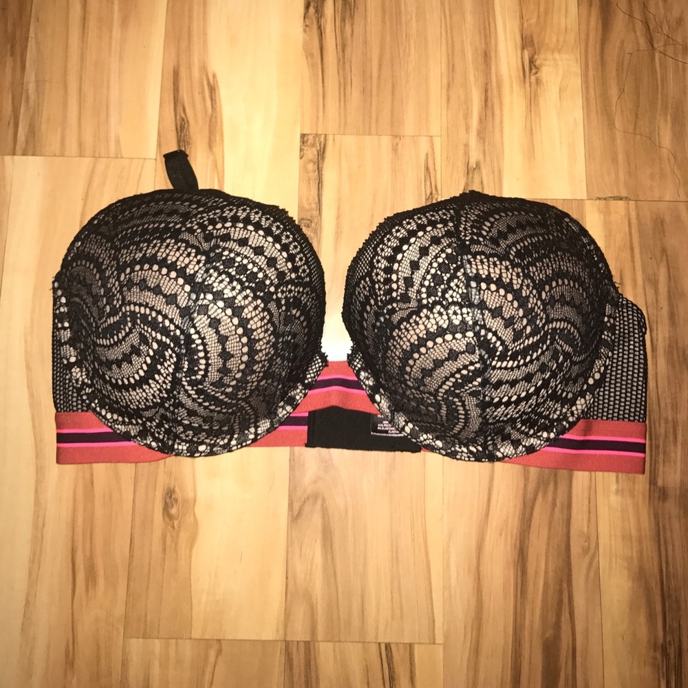 VS Bra