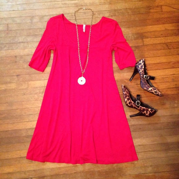 Dresses & Skirts - Red Swing Dress