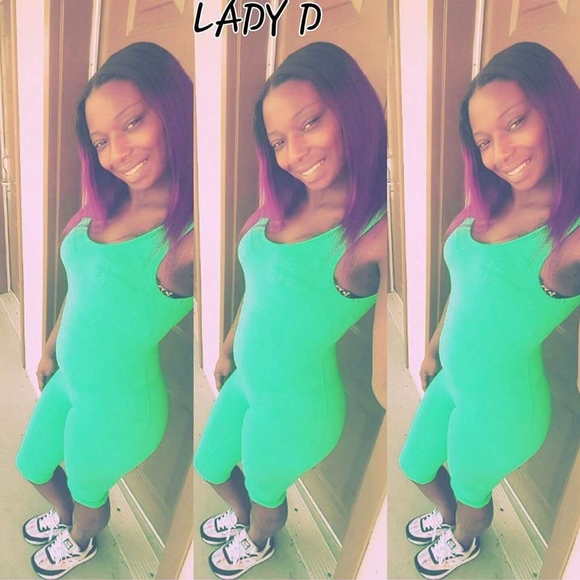 Meet your Posher, Danielle - Picture 1 of 1