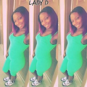 Meet your Posher, Danielle