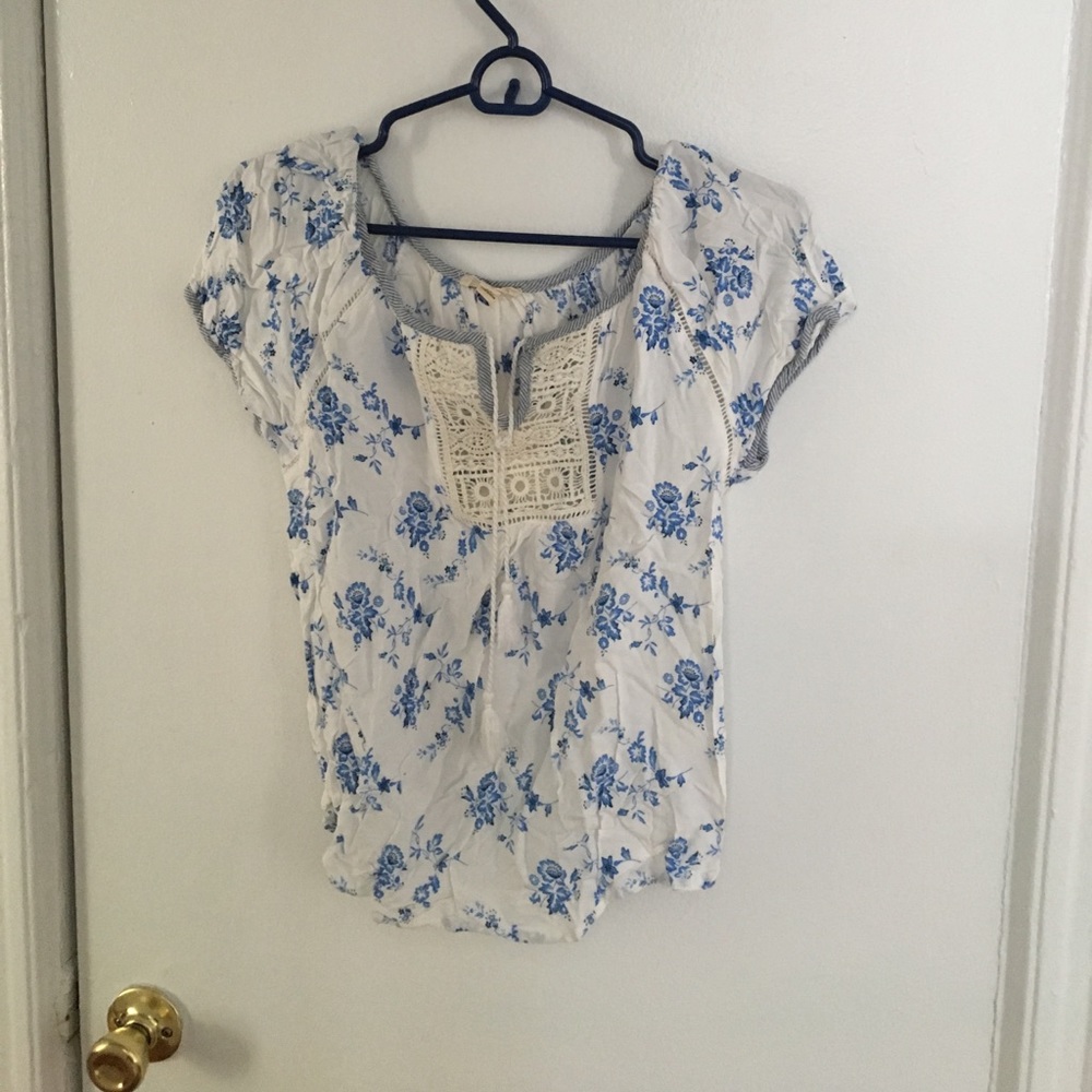 Floral top