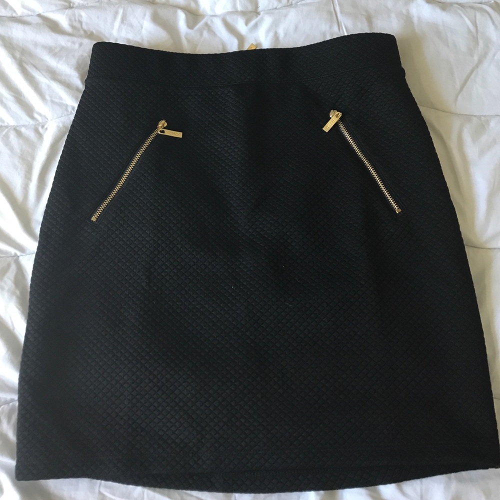 New Guess skirt with pockets