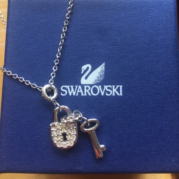 Swarovski necklace - Picture 3 of 4