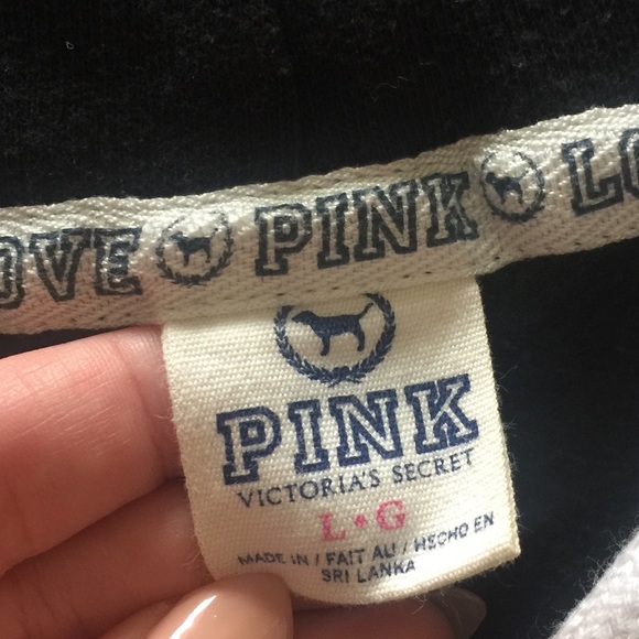 SOLD ✅ PINK Victoria's Secret Logo Zip-Up Jacket - Picture 3 of 3