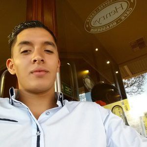 Meet your Posher, Juan