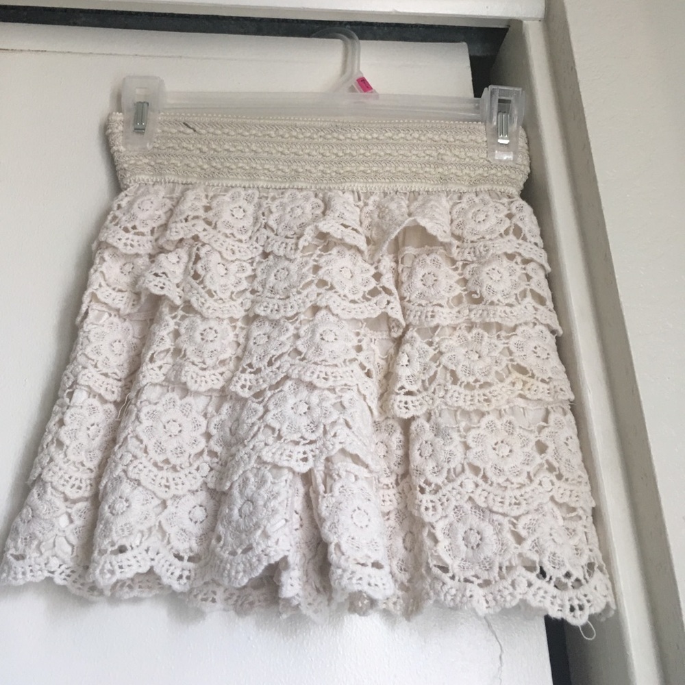White skort
