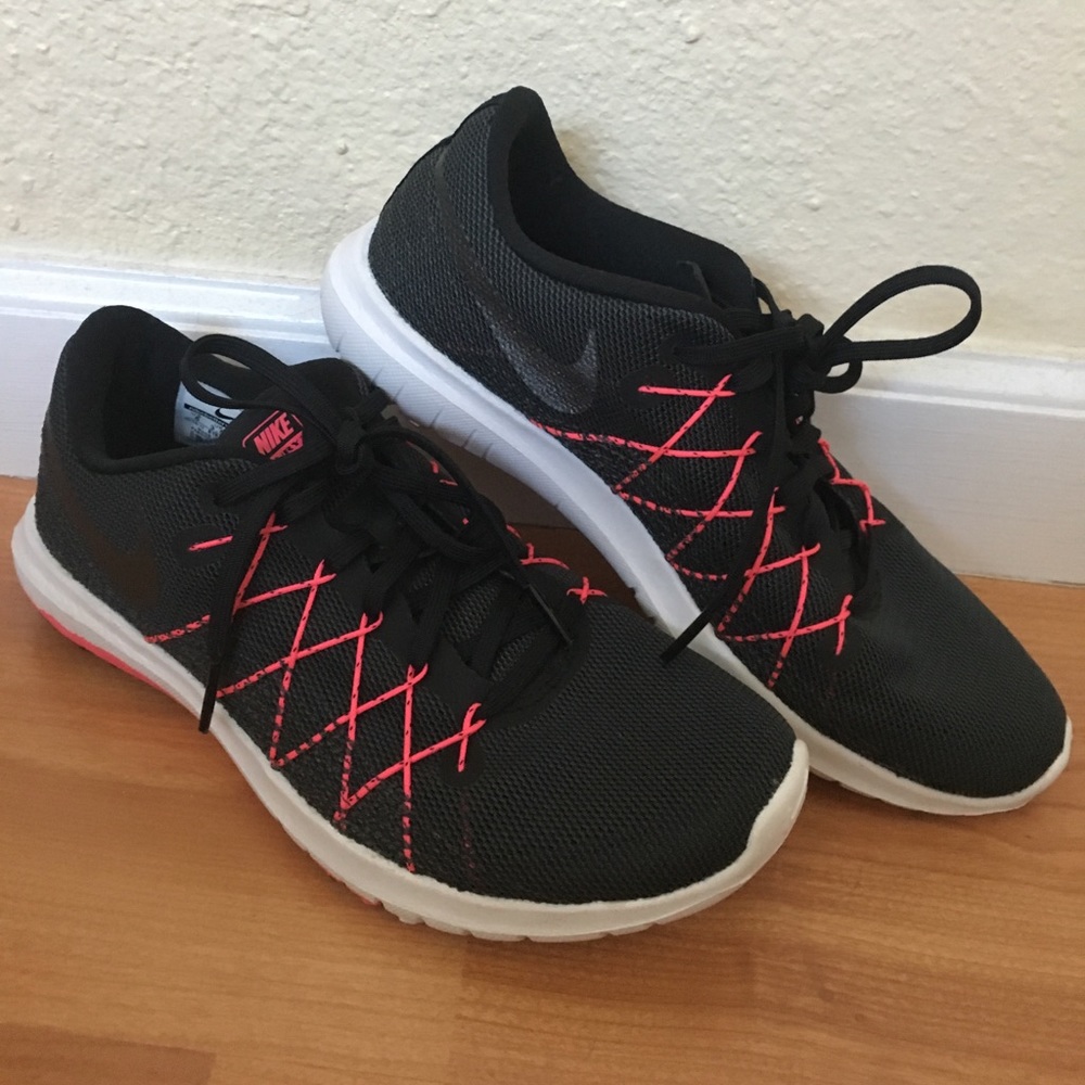 Nike Fury 2 Running Shoes