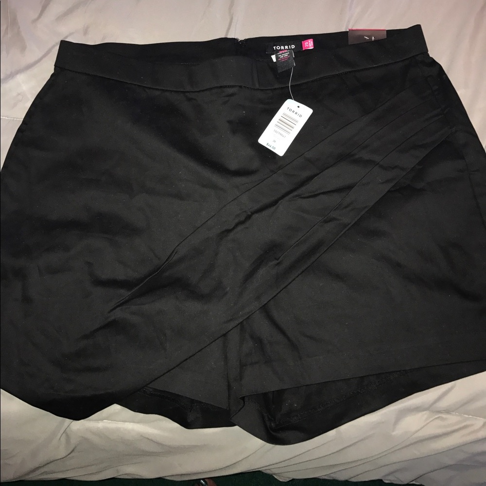 Torrid Black Skort