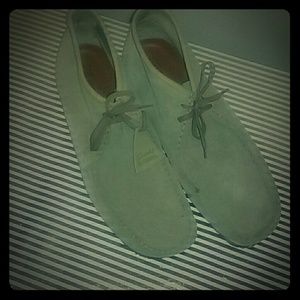 Clarks Wallabees sz 15M New Condition