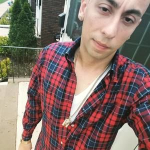 Meet your Posher, Chris