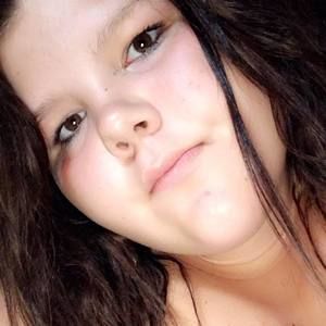 Meet your Posher, Skylar