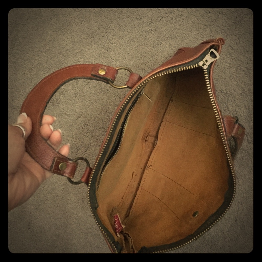 Purse - Picture 2 of 2