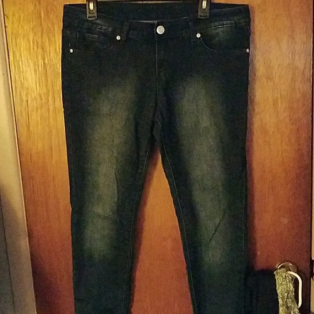 Rue 21 skinny jeans size 11/12