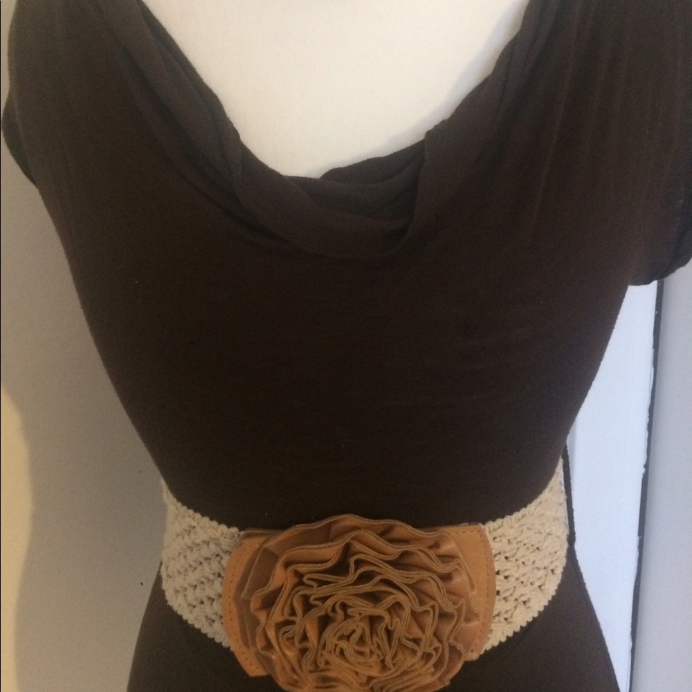 B-wear brown top with beige belt - Picture 2 of 5