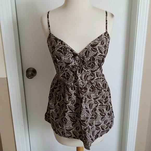 GAP Tops - BNWOT GAP FLORAL TOP