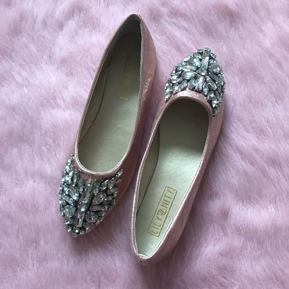 🆕 Lily Vanity Rhinestone Embellished Flats - Picture 2 of 3