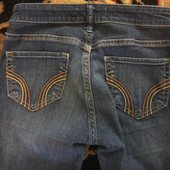 hollister jeans - Picture 3 of 3