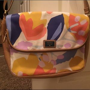 NWOT - Fossil crossbody