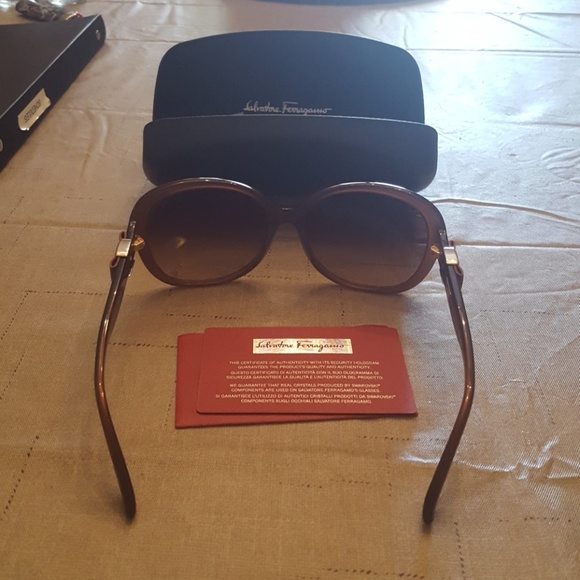 Womens Salvatore Ferragamo sunglasses main image 5