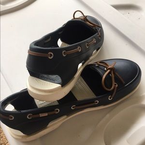 Croc navy shoes