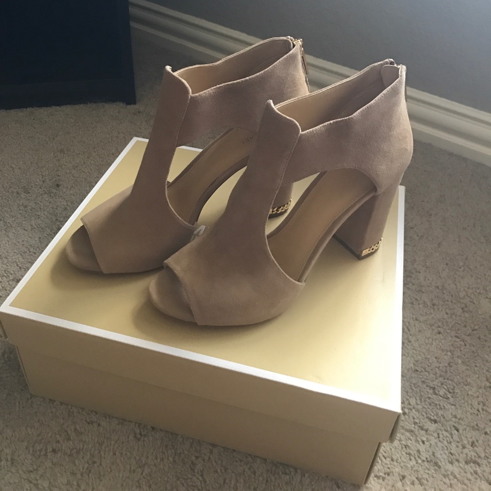New! Michael Kors Sabrina Open Toe Heel