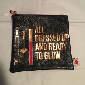 Cosmetic bag
