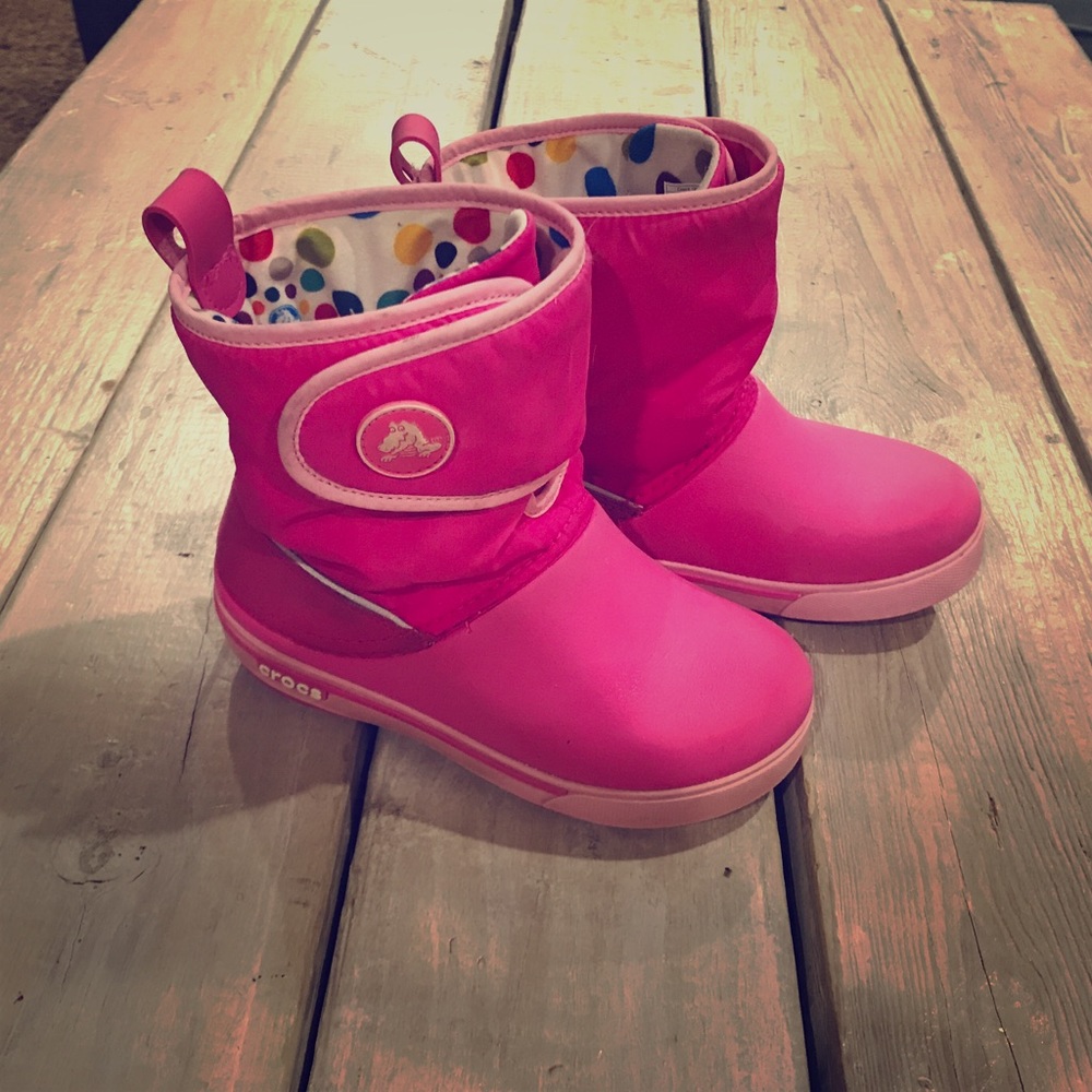 Pink kids winter boots