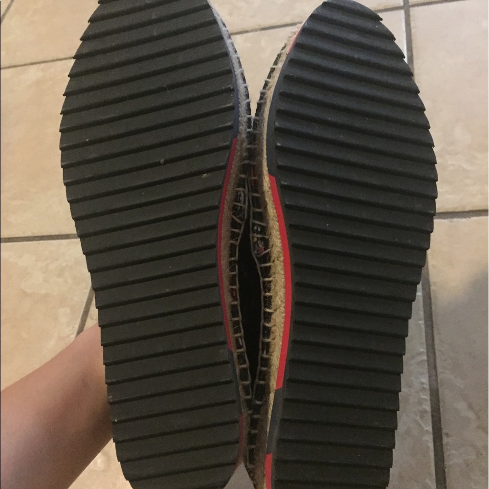 Espadrilles - Picture 4 of 5
