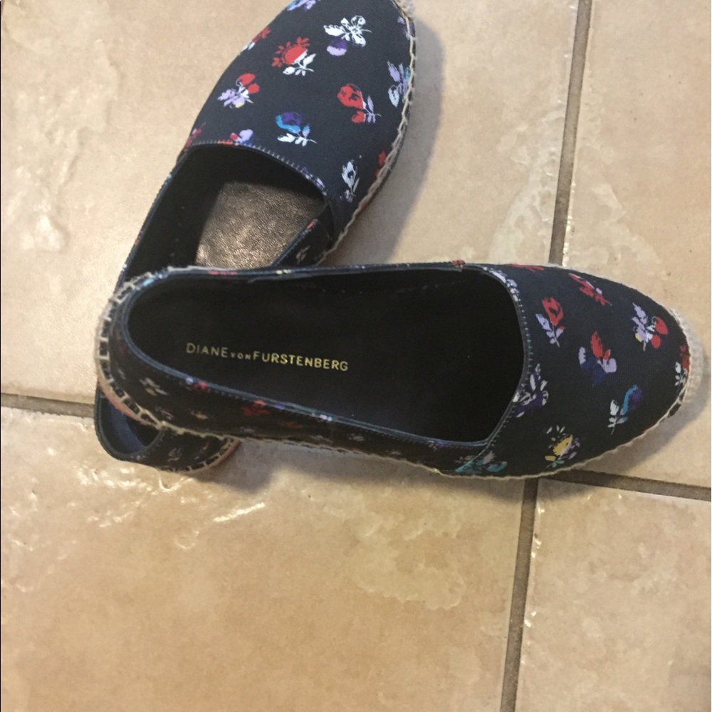 Espadrilles - Picture 5 of 5
