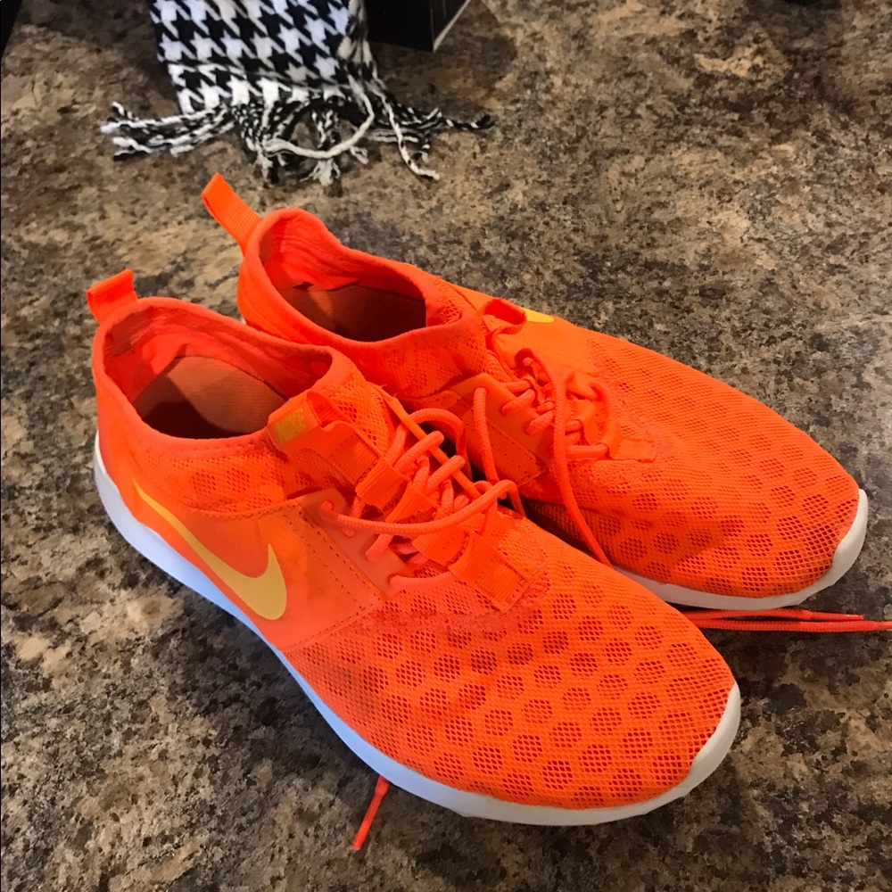 Women's Nike Orange Shoes
