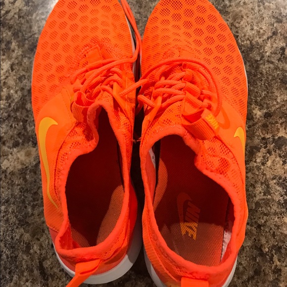 Women's Nike Orange Shoes - Picture 2 of 3