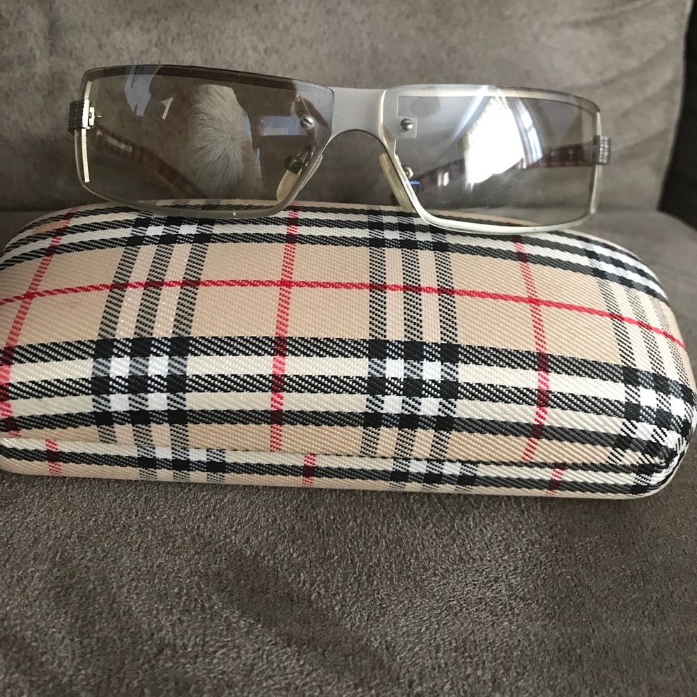 Burberry glasses