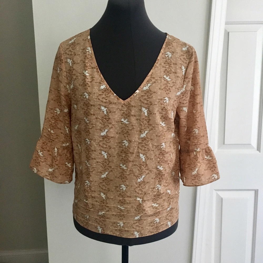 Urban Outfitters Crane Pattern Top Sz Small