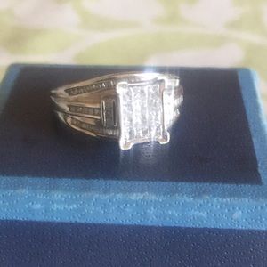 Diamond 1.00ctw Princess cut, Baguette & Round.