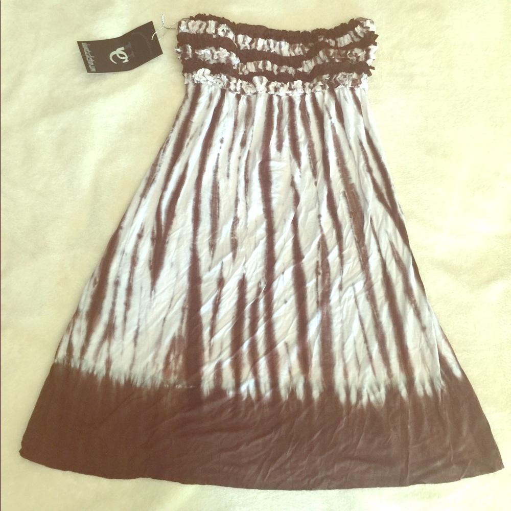 NWT boho tie dye ruffle strapless dress