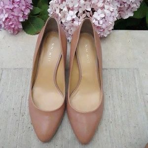 Nude wedges!