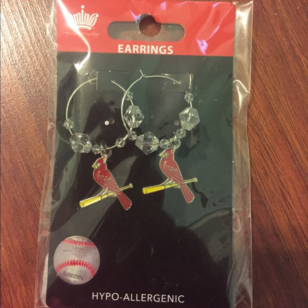 Cardnial team earrings