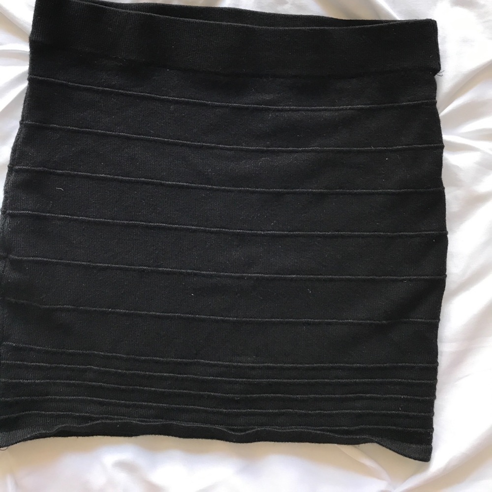 Mini pencil skirt
