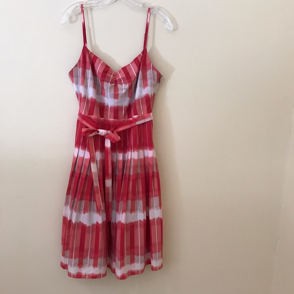 Bcbg maxazria red pink and white pleated dress