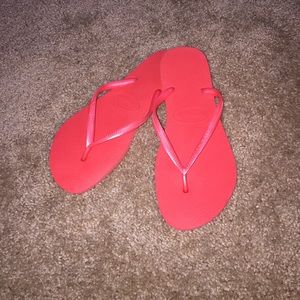 Coral Havaianas flip flops, never been worn.